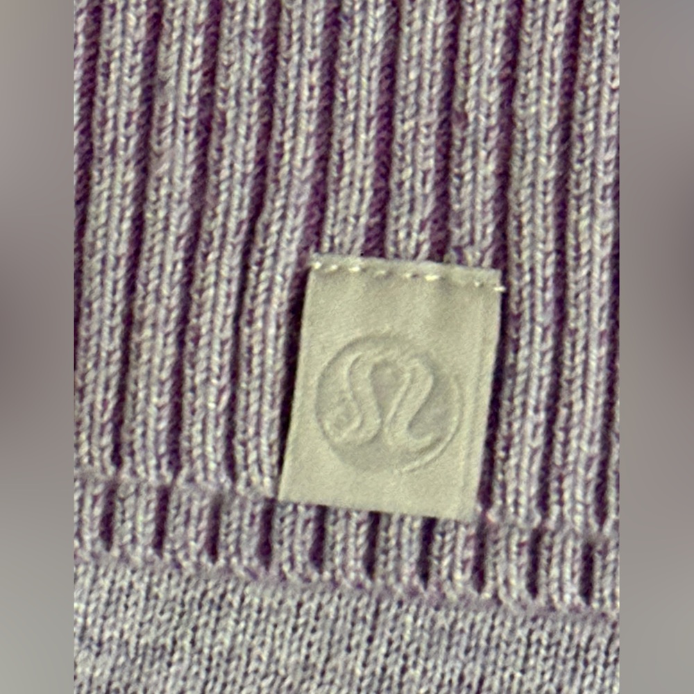 Lululemon Reversible Double-Knit Zip-Up Sweater Size 10 - Picture 9 of 11